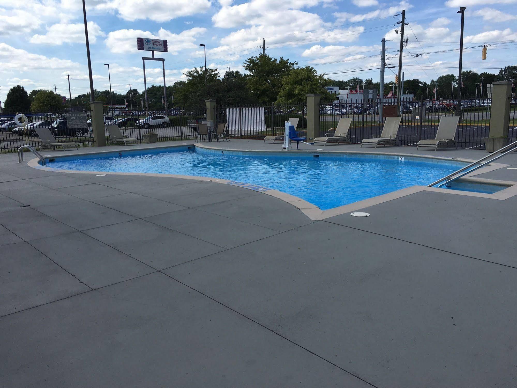Country Inn & Suites By Radisson, Indianapolis East, In Экстерьер фото