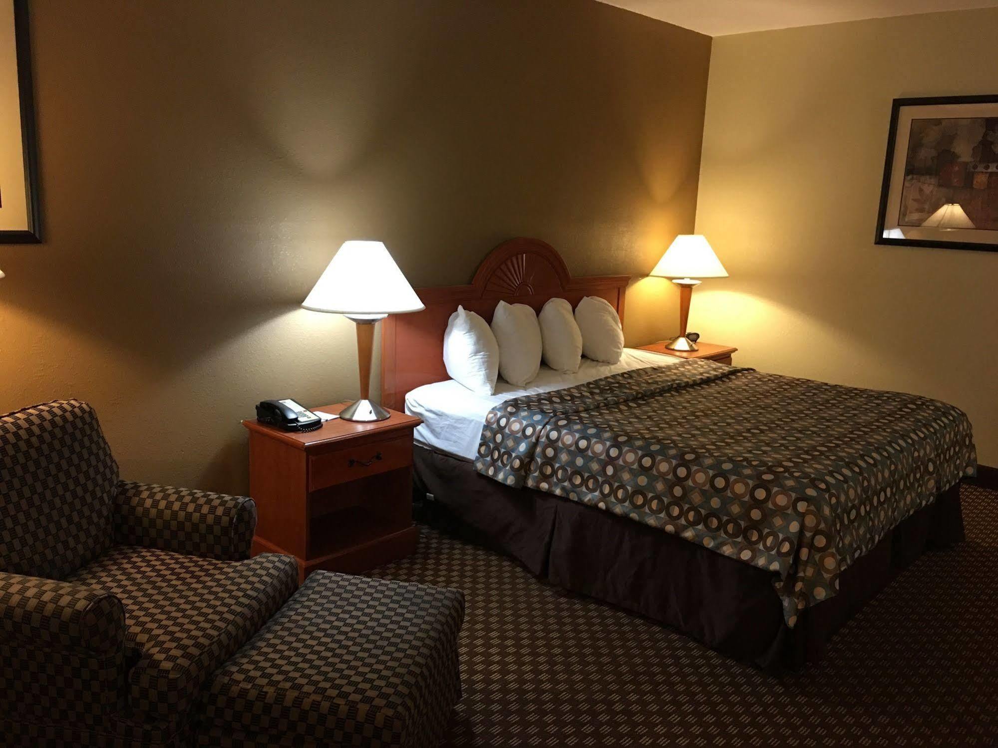 Country Inn & Suites By Radisson, Indianapolis East, In Экстерьер фото